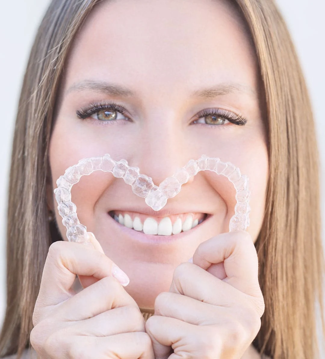 Invisible Aligners3