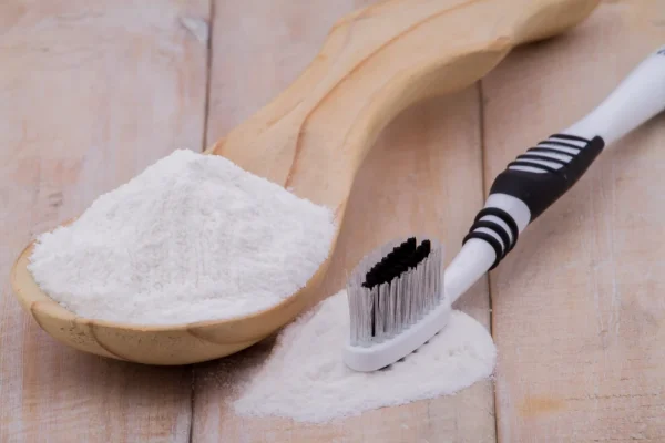 Lavare i Denti con Bicarbonato2